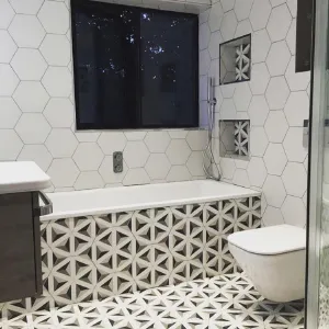 black and white bathroom